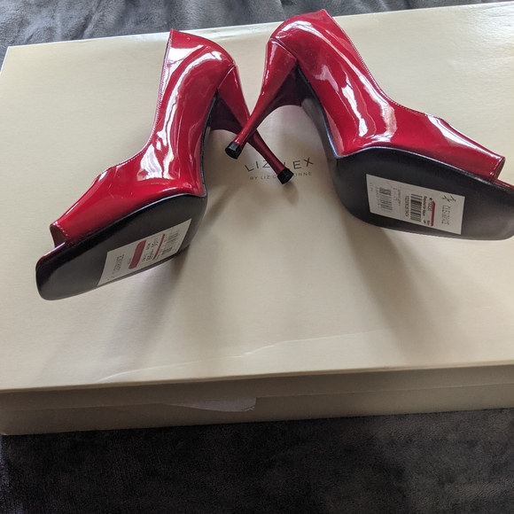 Stuart Weitzman peep toe red patent heels 7 - Picture 3 of 4